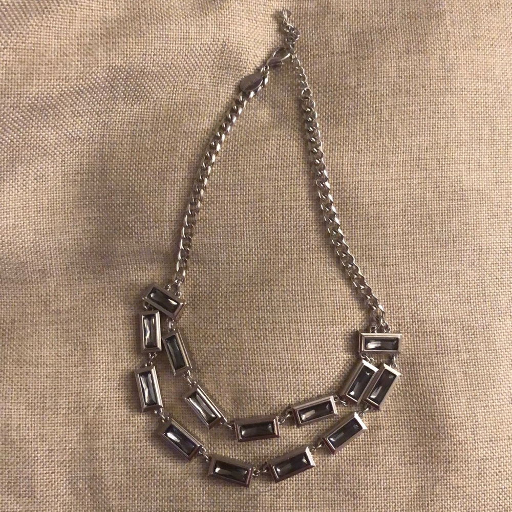 White House/Black market  necklace